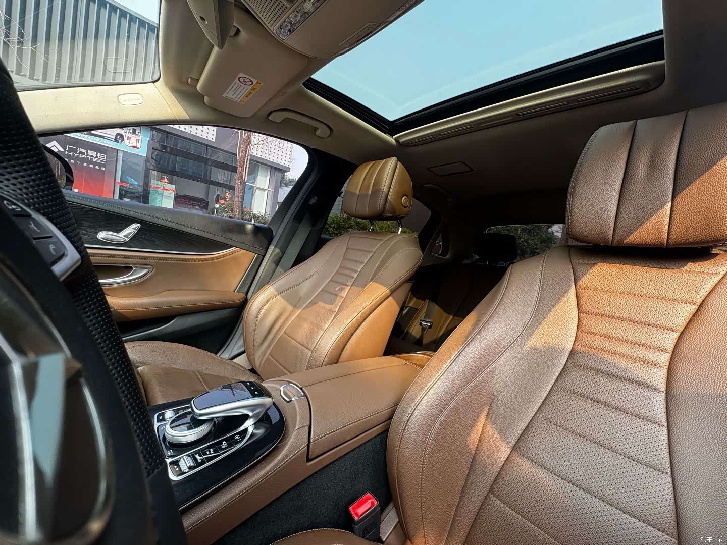 Mercedes-Benz E-Class, 2016 12