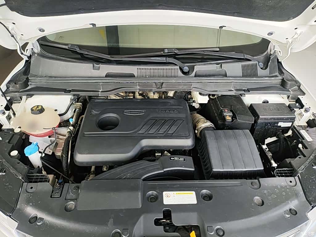 Geely Coolray, 2021 20