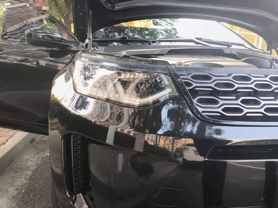 Land Rover Discover sports