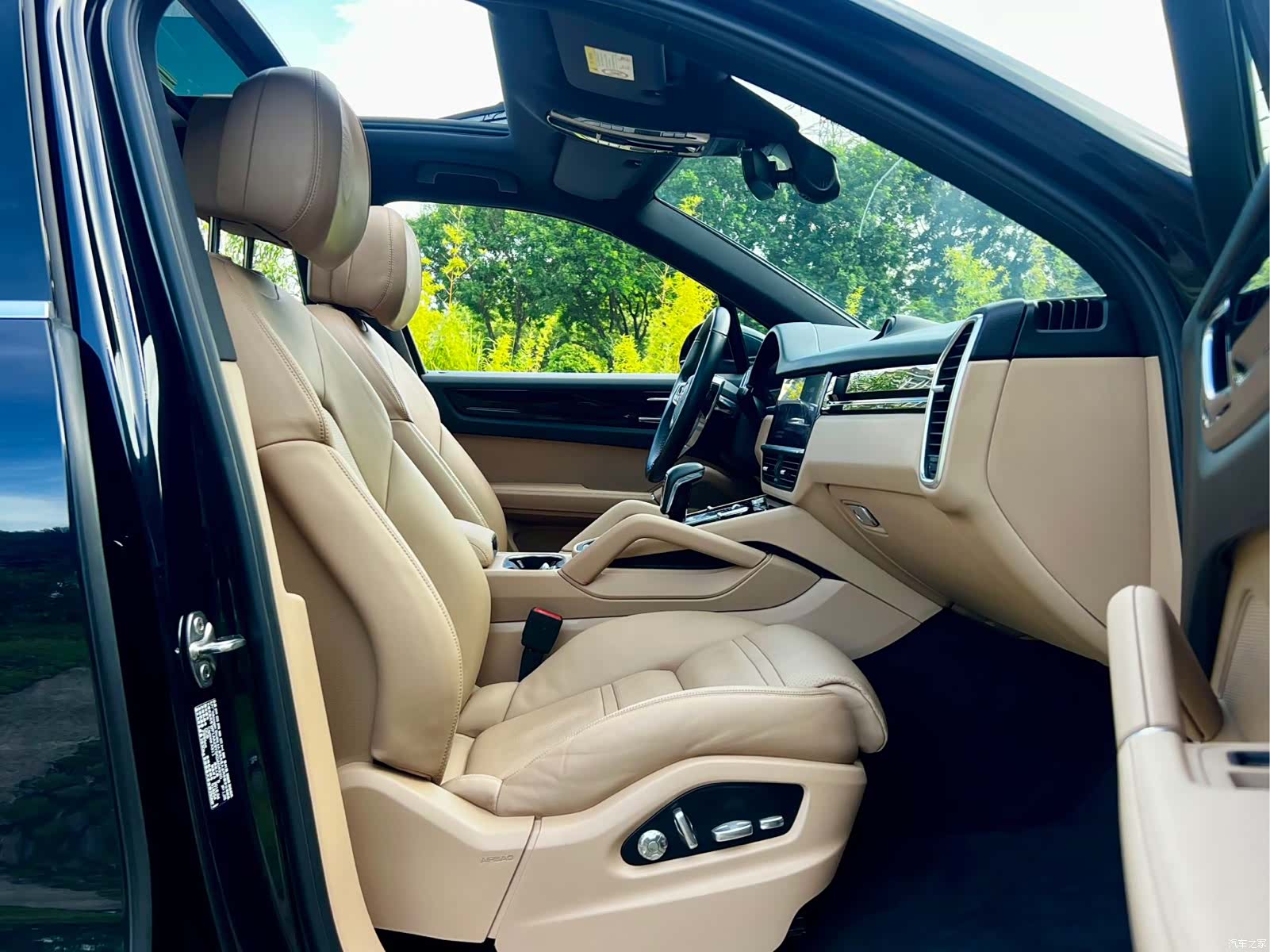 Porsche Cayenne, 2018 12