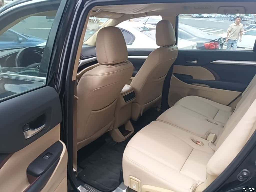 Toyota Highlander, 2016 17