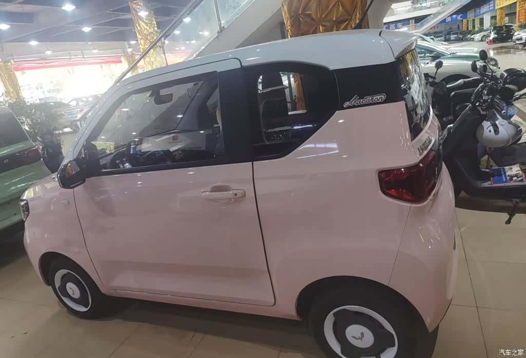 Wuling MINIEV, 2024 7
