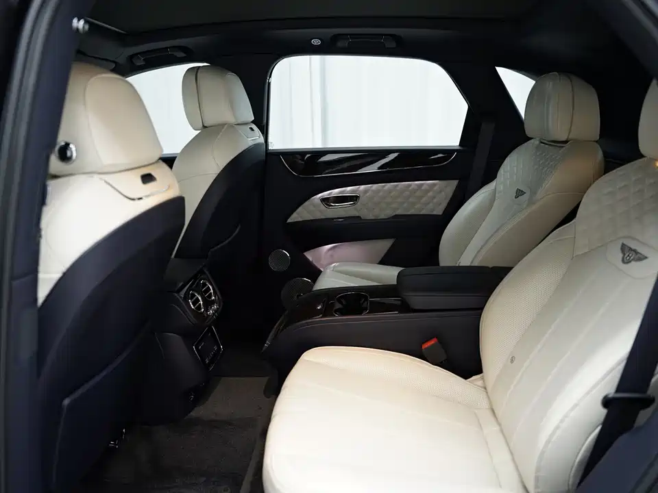 Bentley Tim Yue Bentley Tim Yue