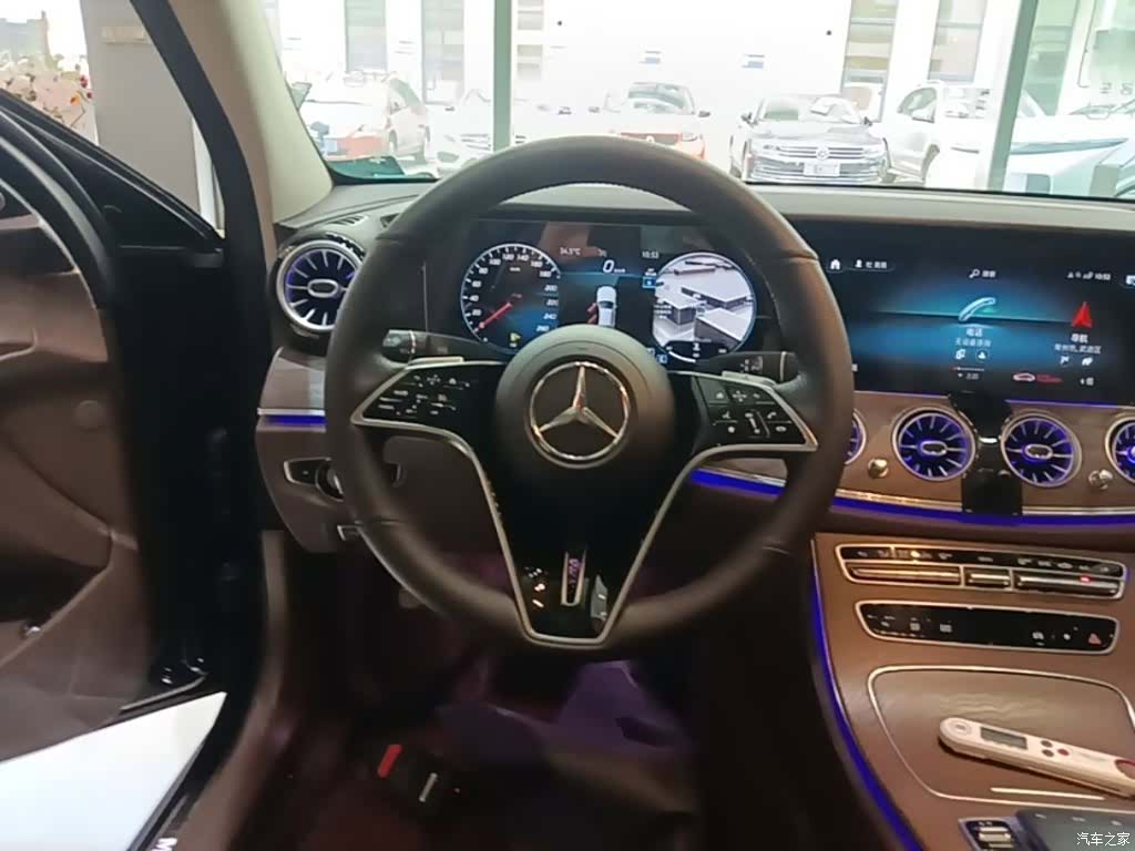 Mercedes-Benz E-Class, 2021 11
