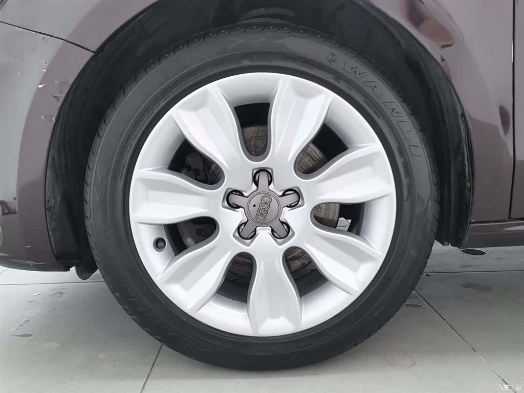 Audi A1, 2012 17
