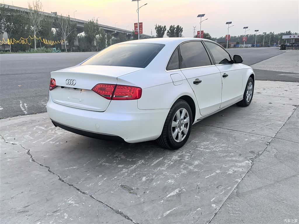 Audi A4L, 2012 4