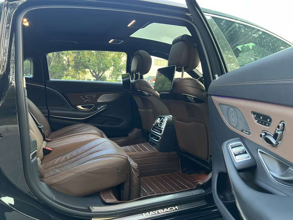 Mercedes-Benz Maybach S-class