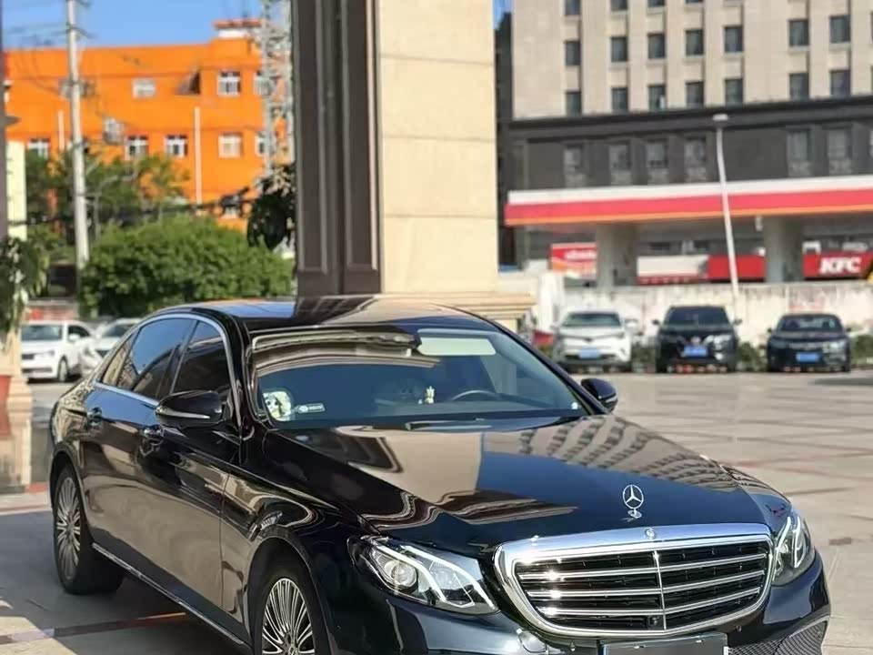 Mercedes-Benz E-class Mercedes-Benz E-class
