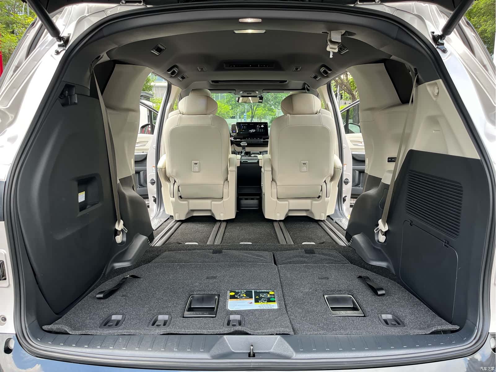 Toyota Sienna, 2025 21