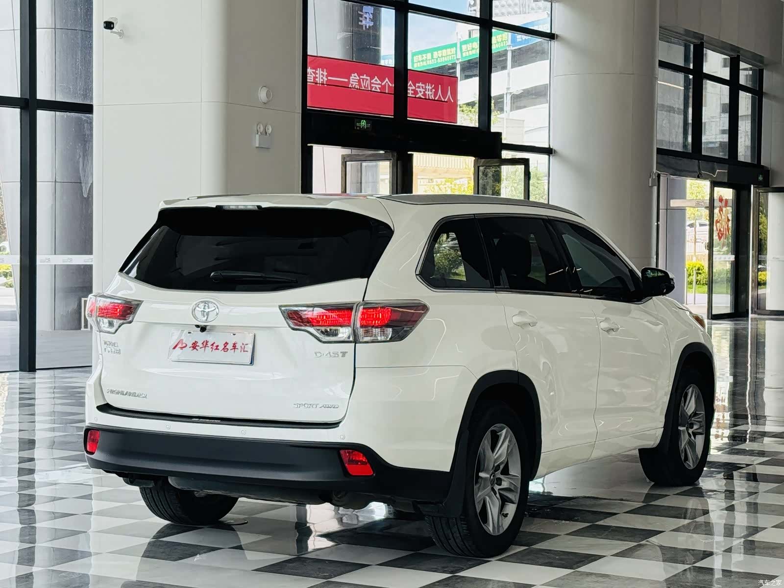Toyota Highlander, 2017 все фото