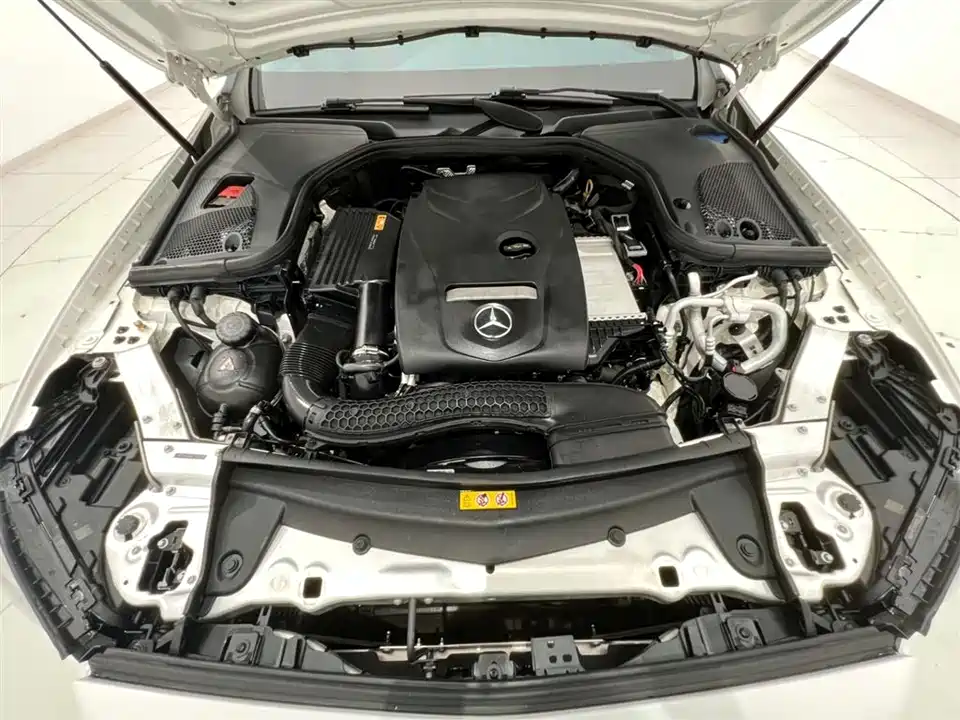 Mercedes-Benz E-class Mercedes-Benz E-class