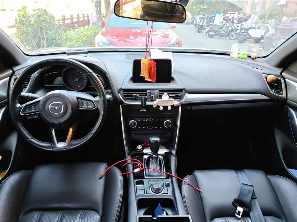 Mazda CX-4