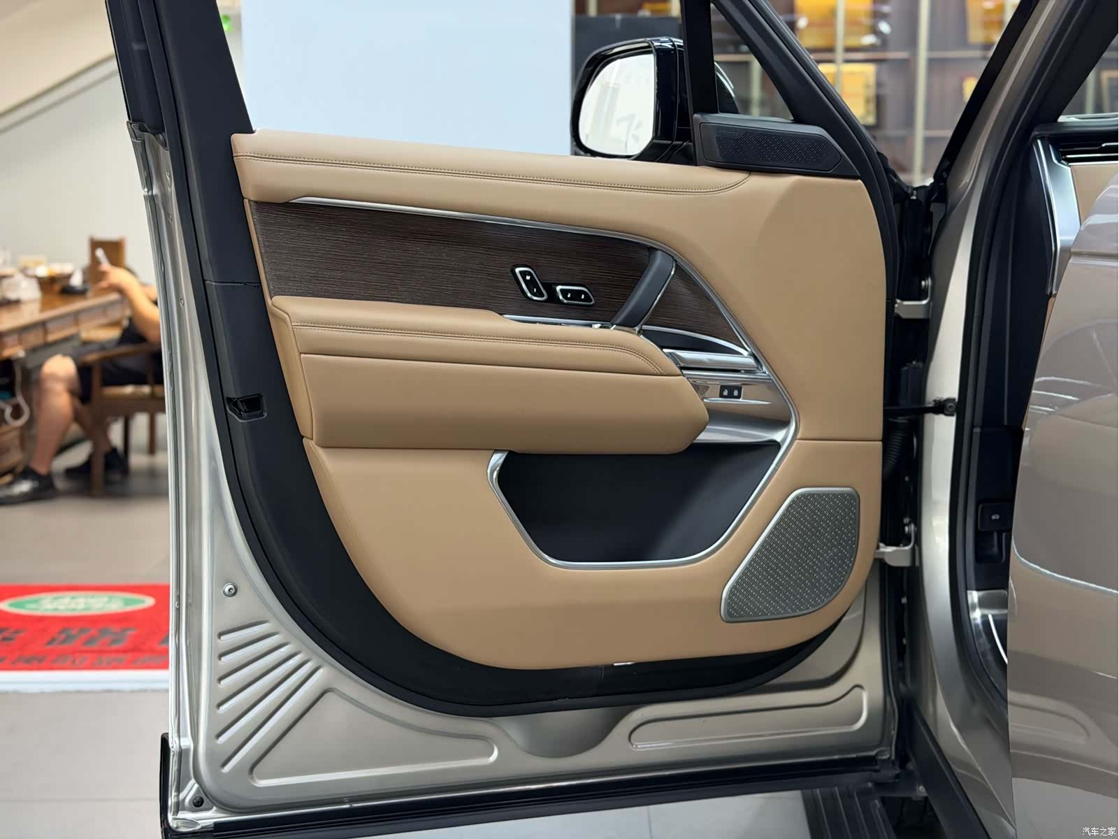 Land Rover Range Rover, 2022 все фото