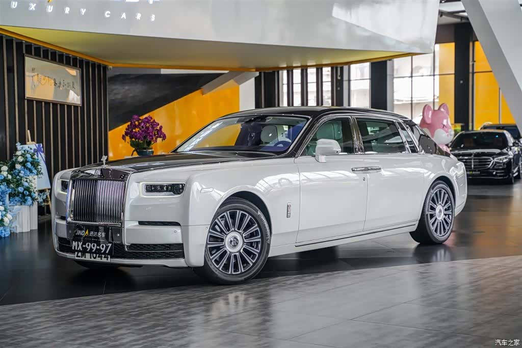 Rolls-Royce Phantom