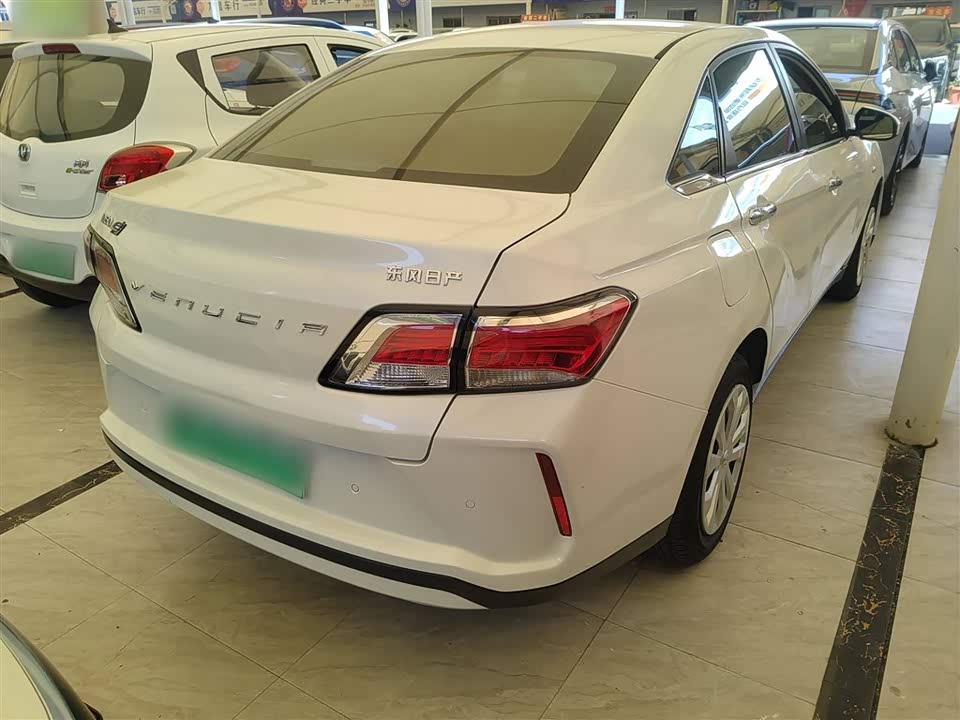 Venucia D60EV Venucia D60EV