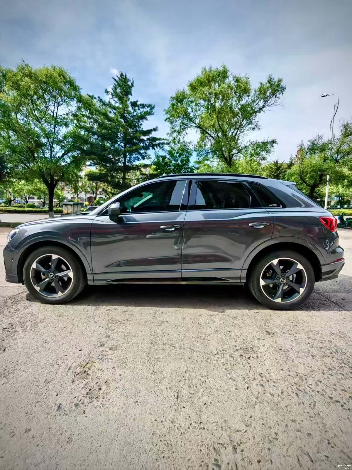 Audi Q3, 2021 6