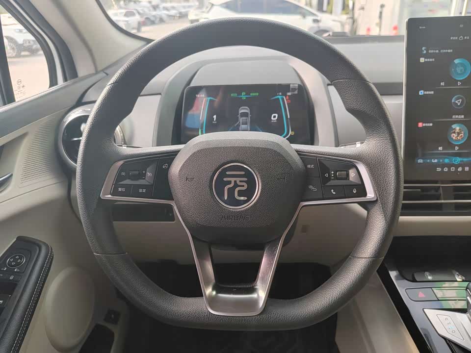 BYD Yuan Pro BYD Yuan Pro
