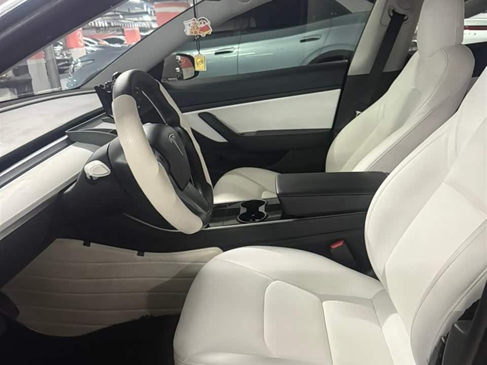 Tesla Model 3 Tesla Model 3
