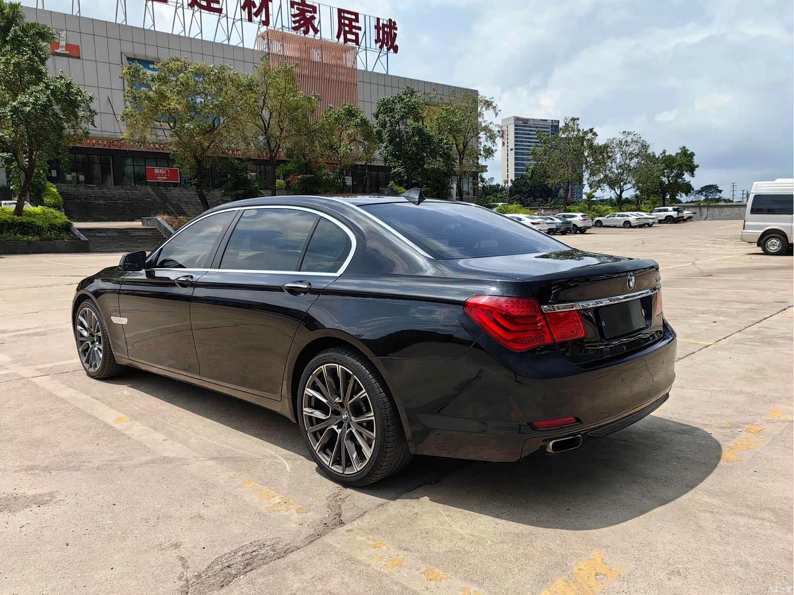 BMW 7 Series, 2012 все фото