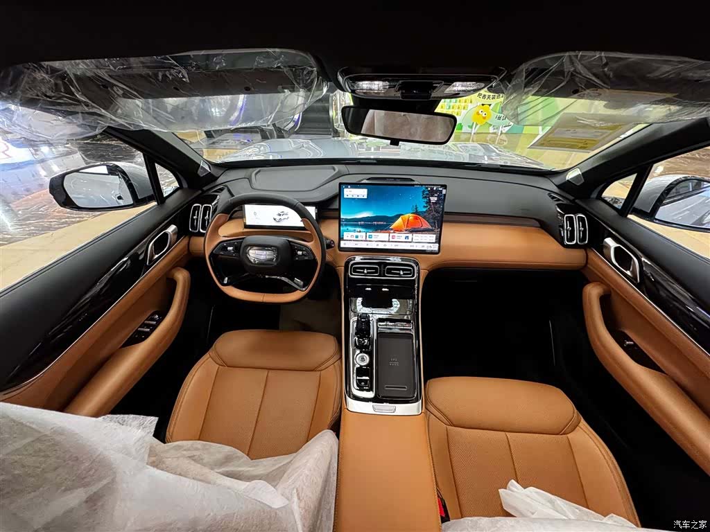 Geely Boyue, 2026 все фото
