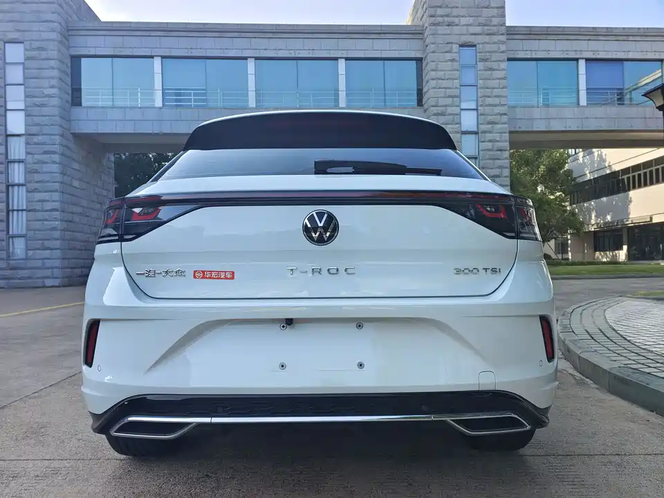 Volkswagen T-ROC exploring Songs