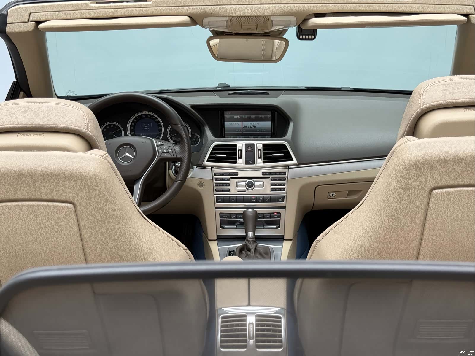 Mercedes-Benz E-Class, 2013 19
