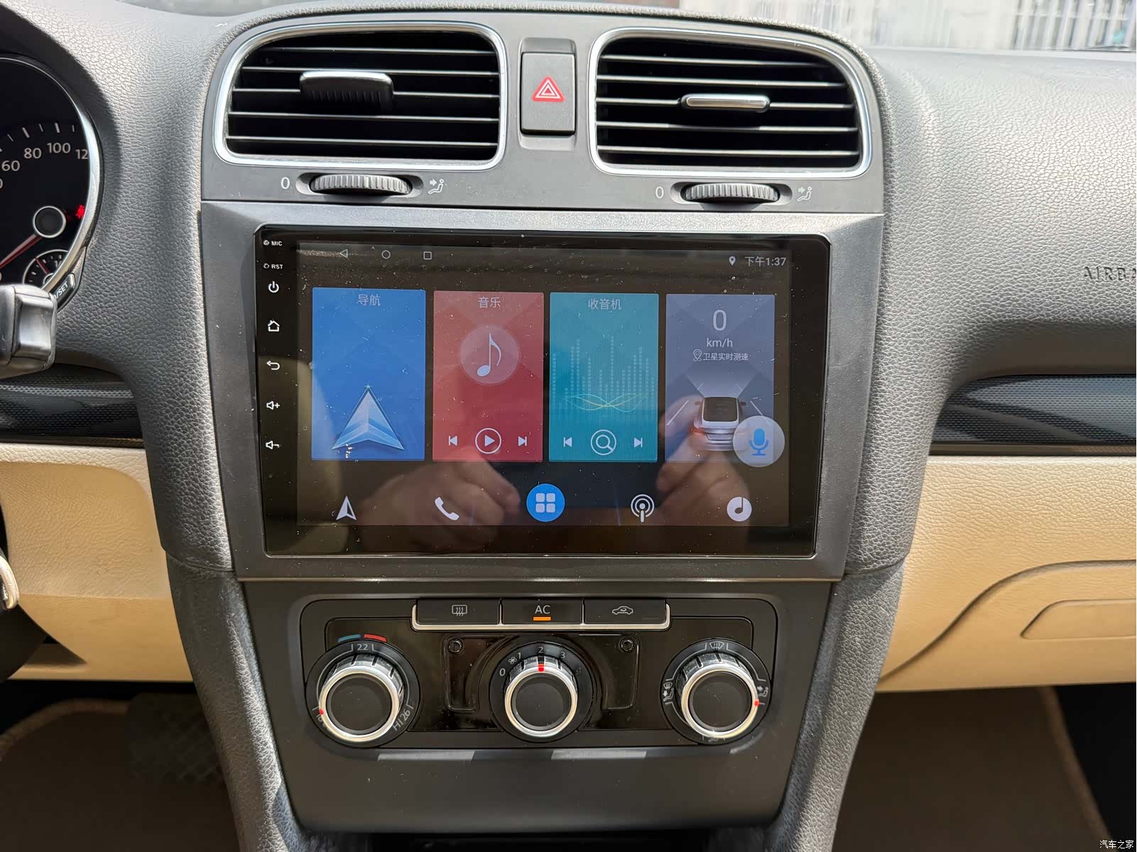 Volkswagen Golf, 2011 12