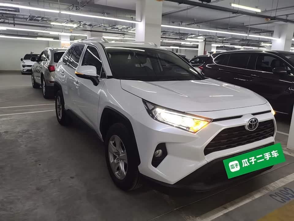 Toyota RAV4 Rongfang