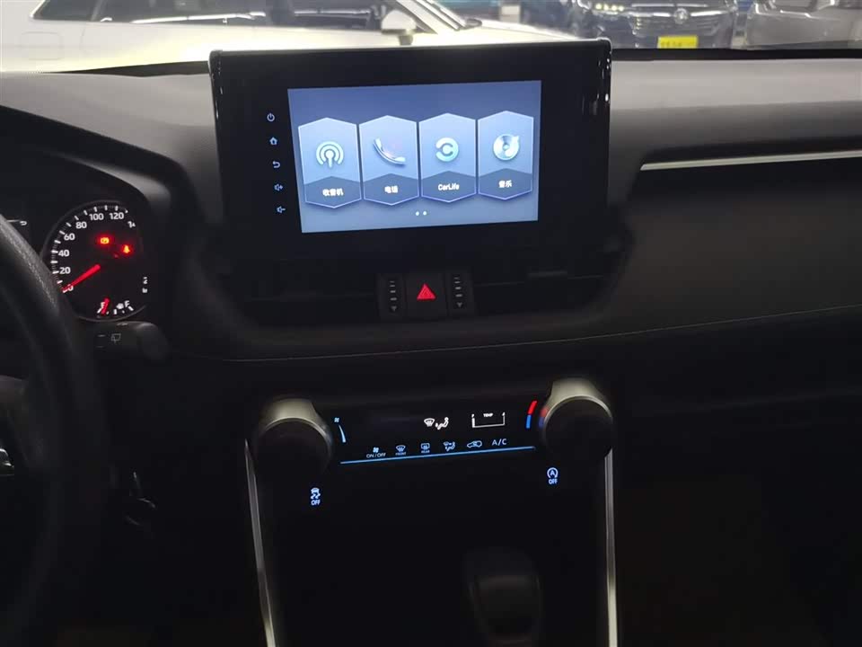 Toyota RAV4 Rongfang