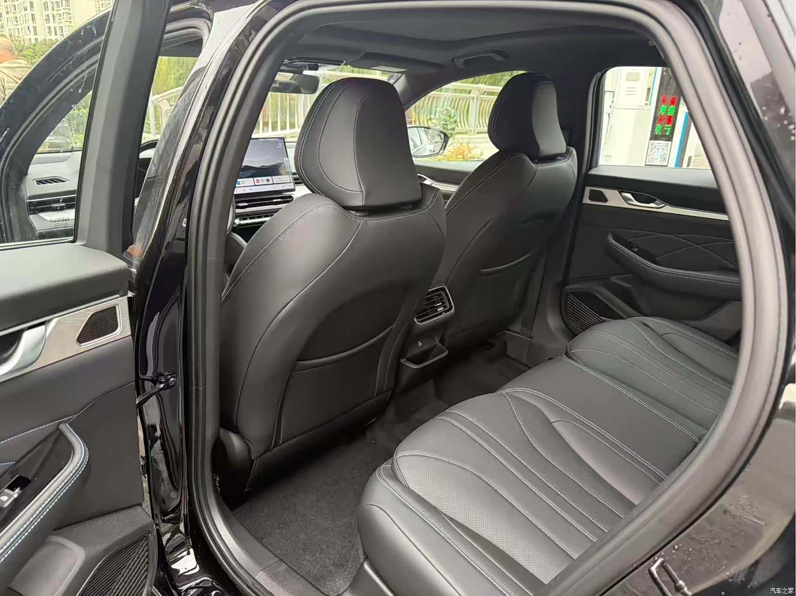 Geely Preface, 2026 6