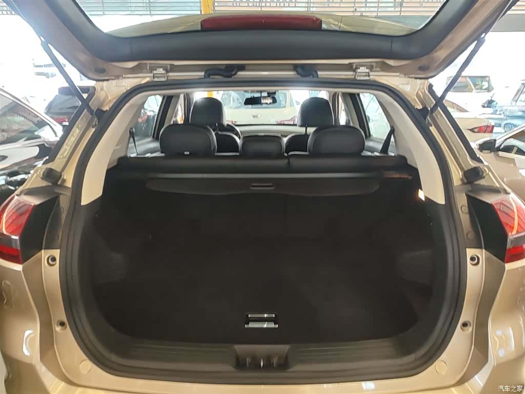Geely Boyue, 2019 19