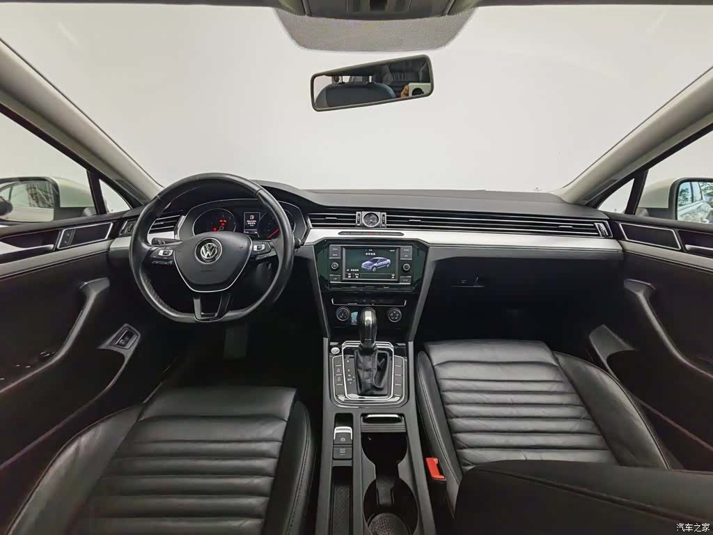 Volkswagen Magotan, 2017 все фото