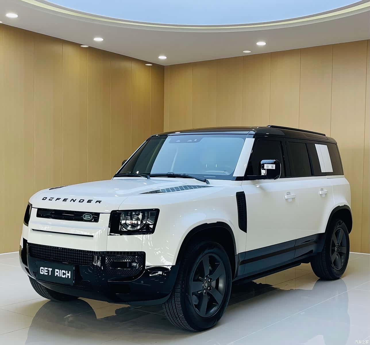 Land Rover Defender, 2026 1