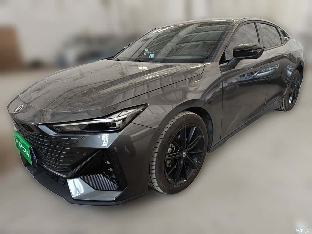 Changan UNI-V, 2023 1