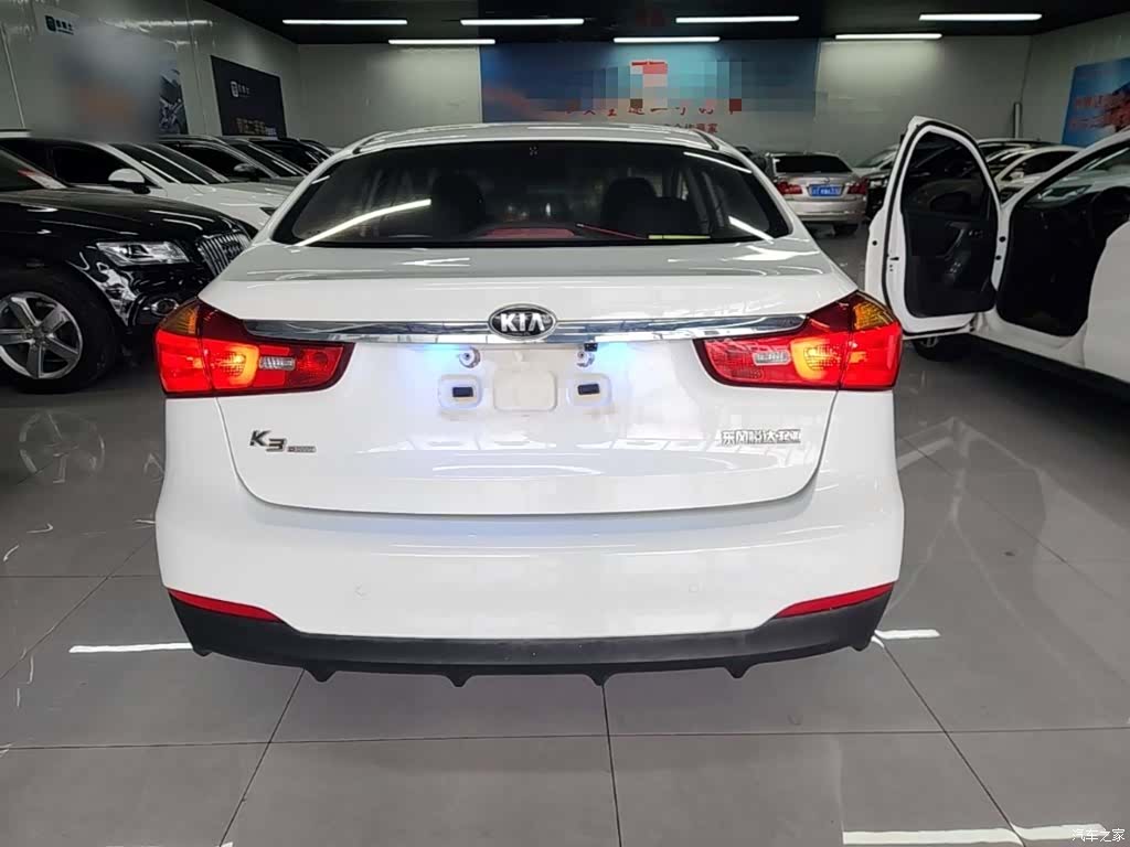 Kia K3, 2014 6