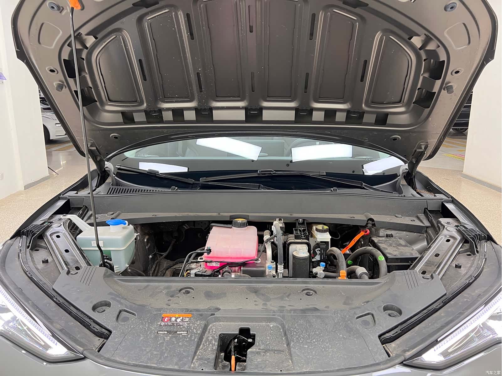 Geely Galaxy E5, 2024 30