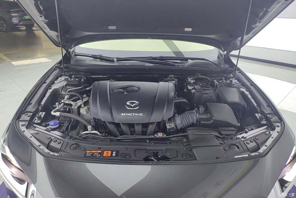 Mazda Mazda3, 2024 10
