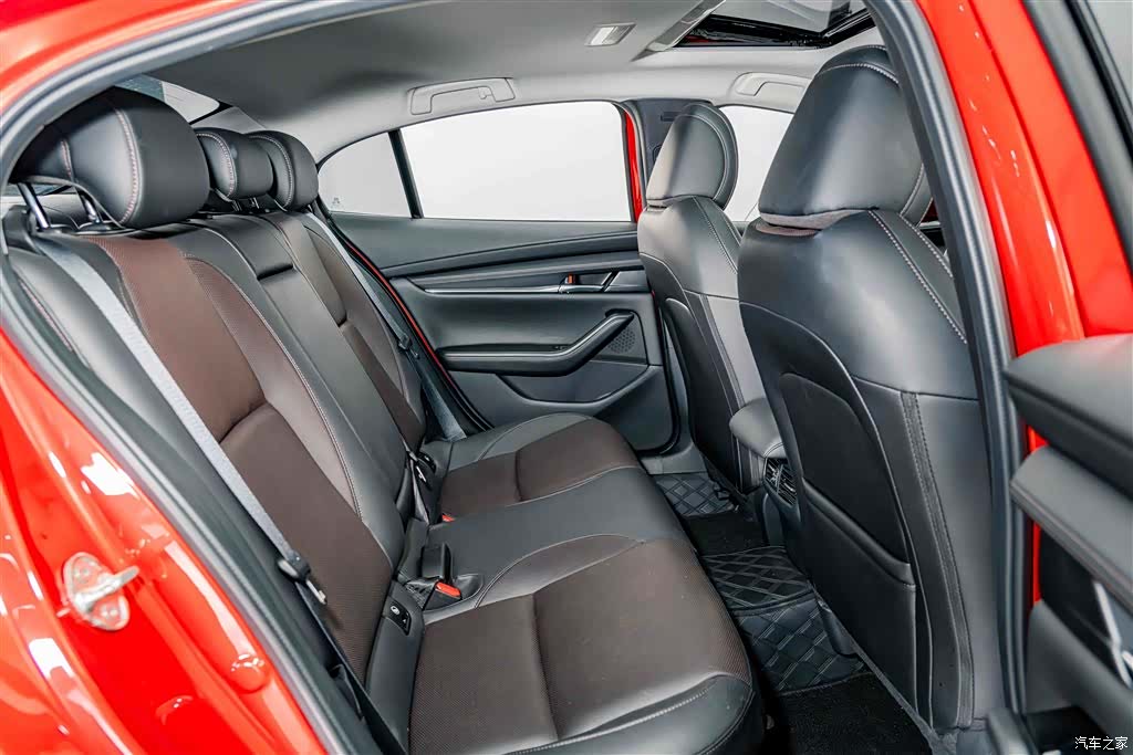 Mazda Mazda3, 2022 21