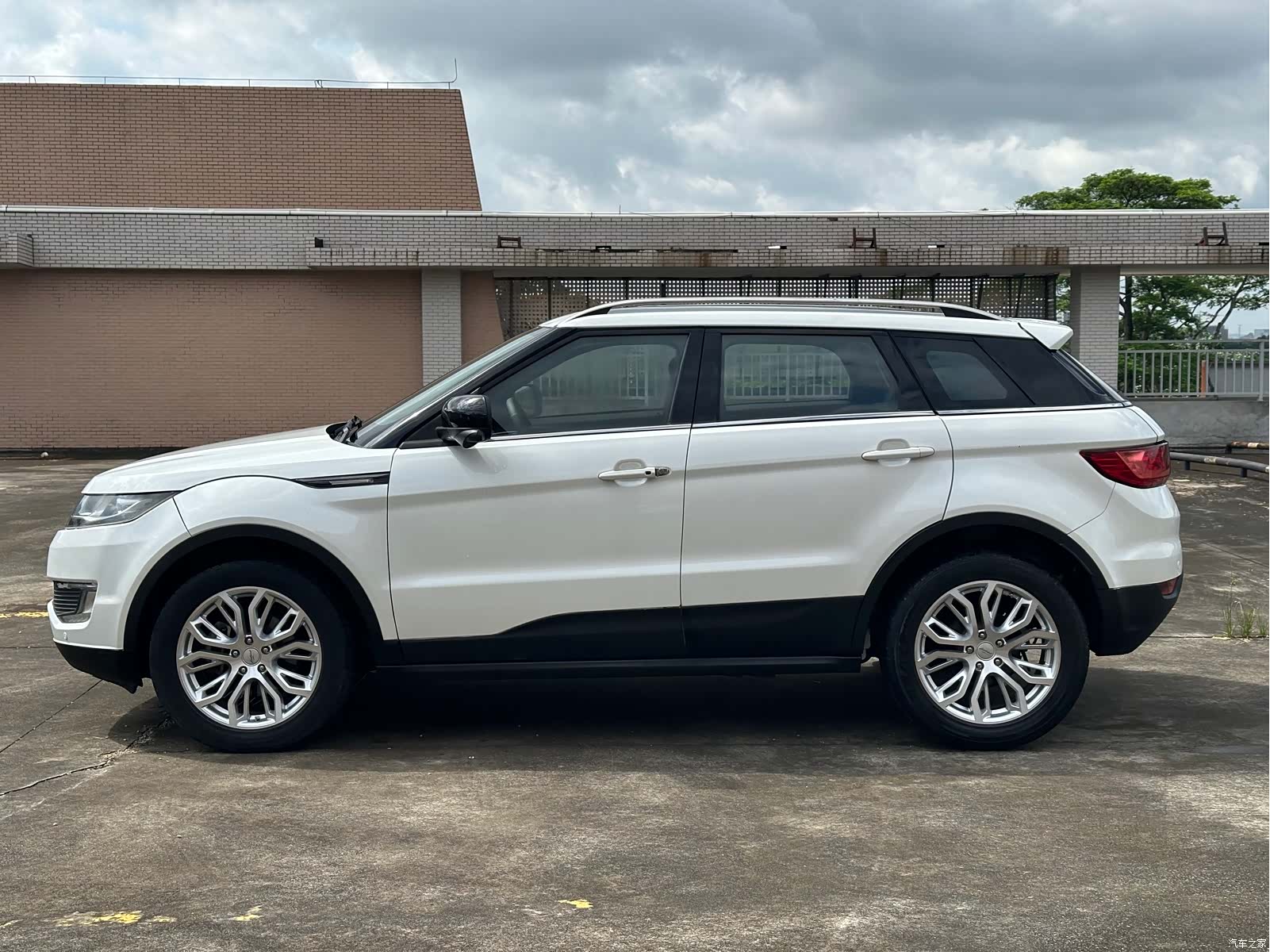 Landwind X7, 2015 8