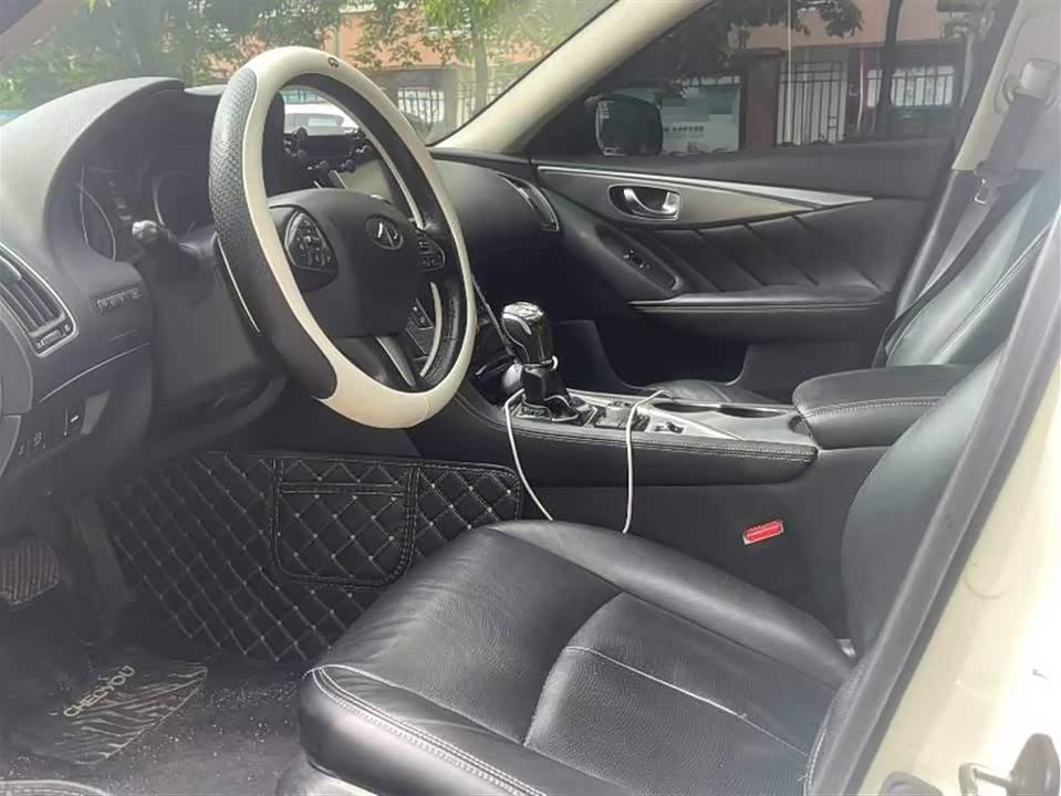 Infiniti Q50L Infiniti Q50L
