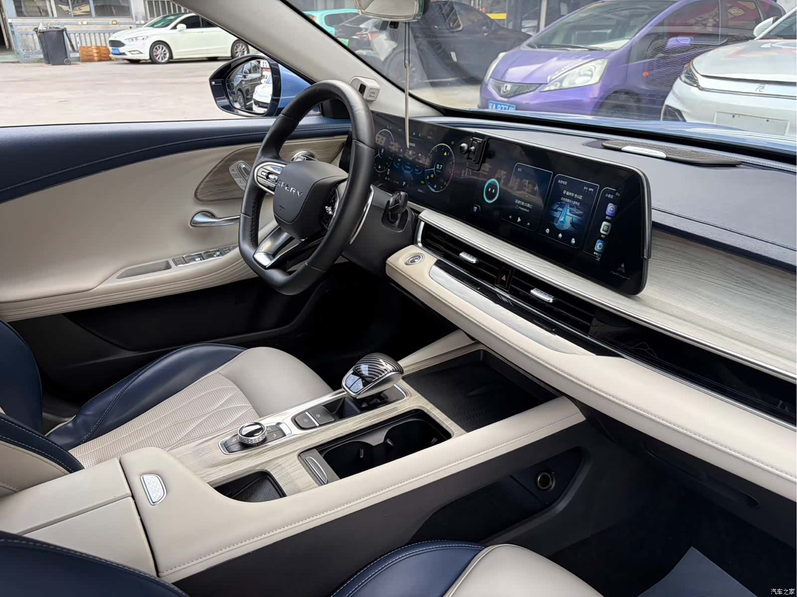 Chery Arrizo 8, 2022 9