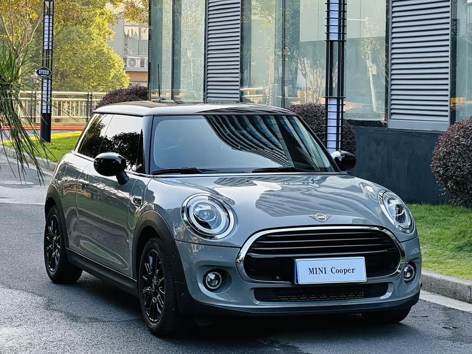 MINI MINI