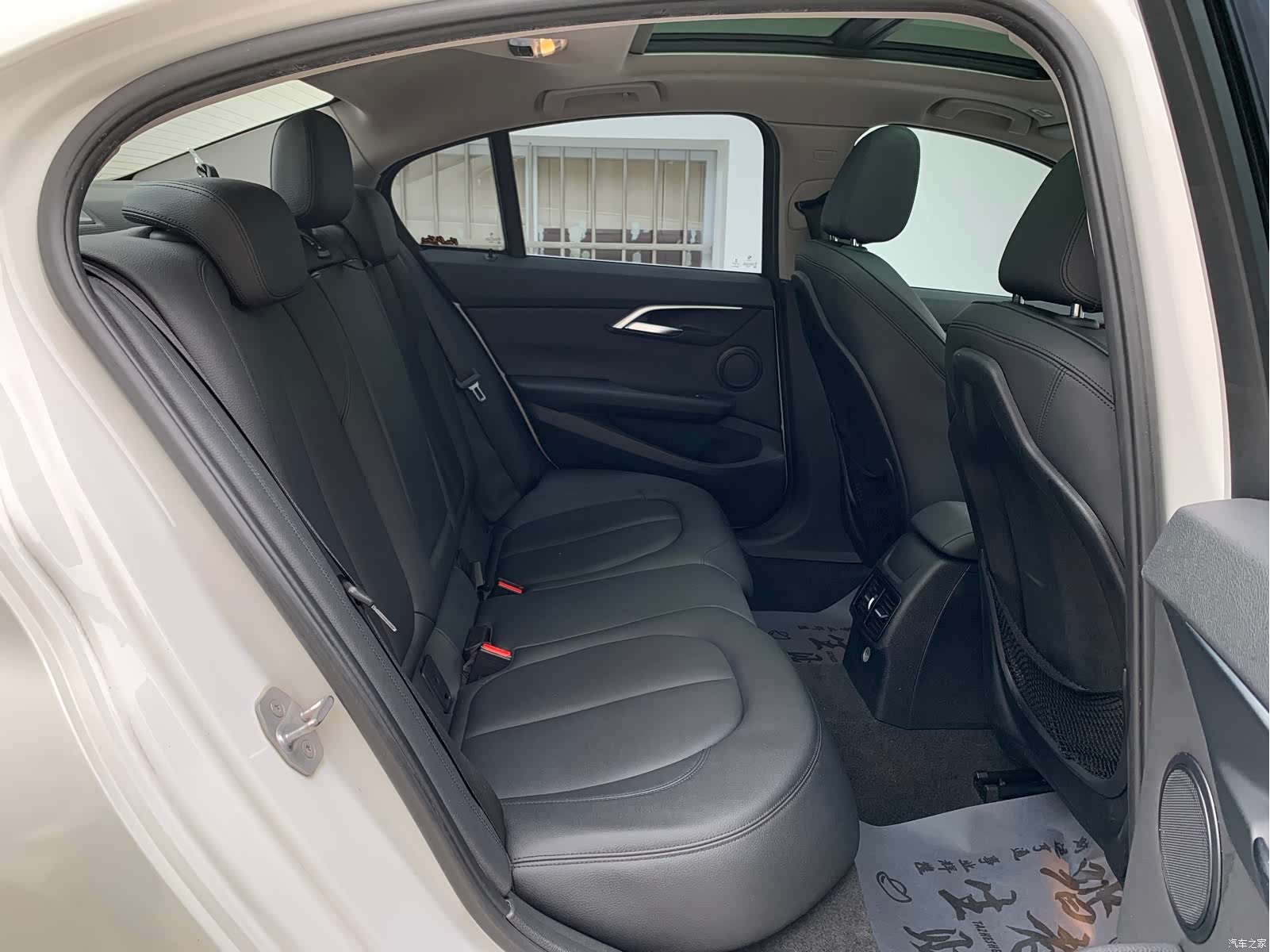 BMW 1 Series, 2017 9