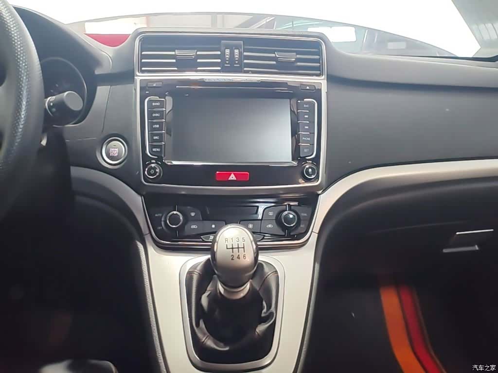 Haval M6, 2019 13