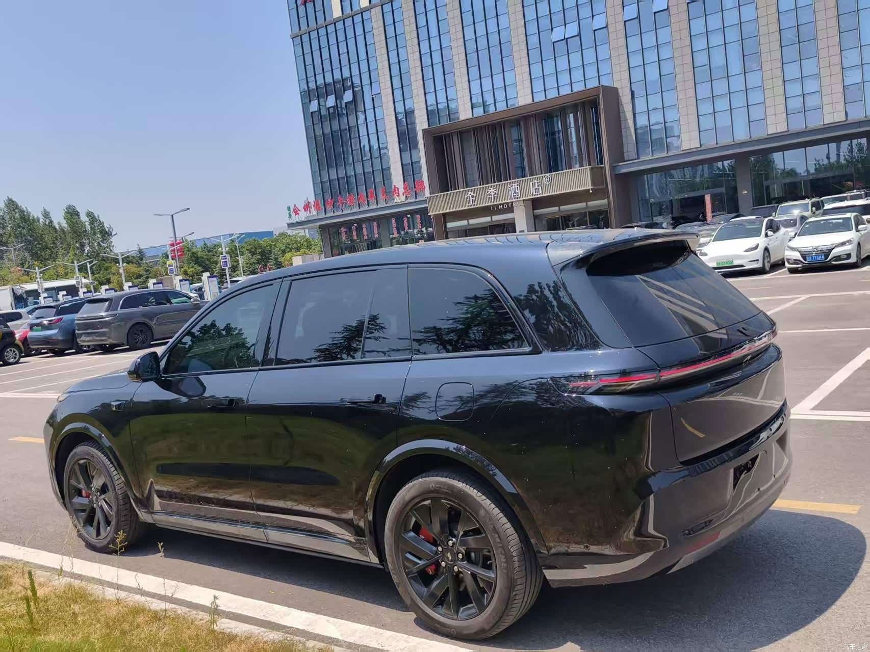 Li Auto L8, 2024 все фото