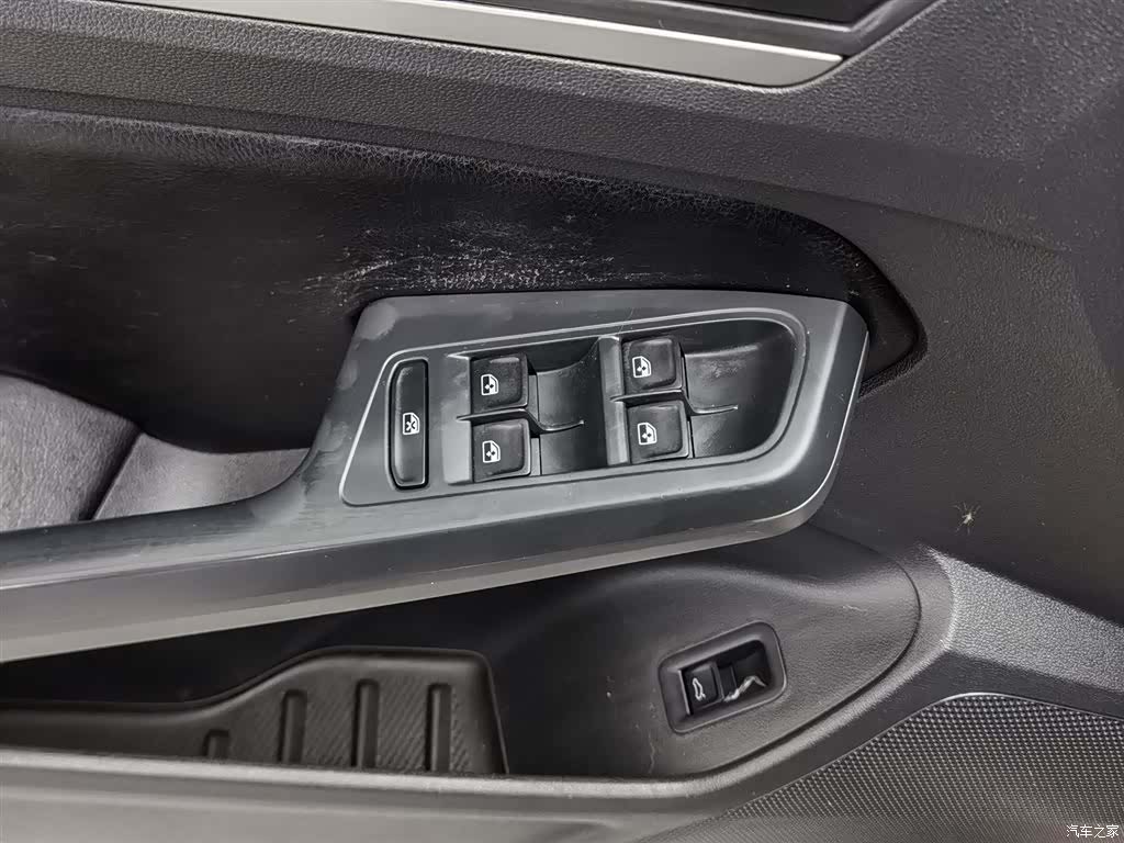 Volkswagen Lamando, 2019 9