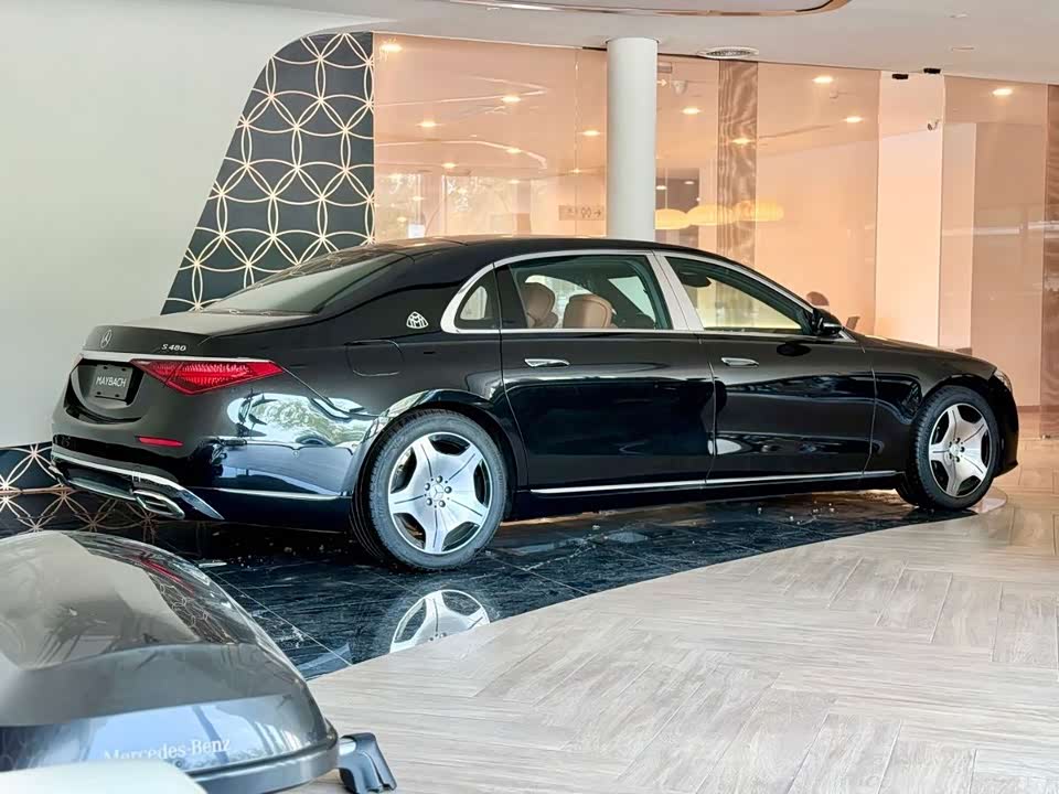 Mercedes-Benz Maybach S-class