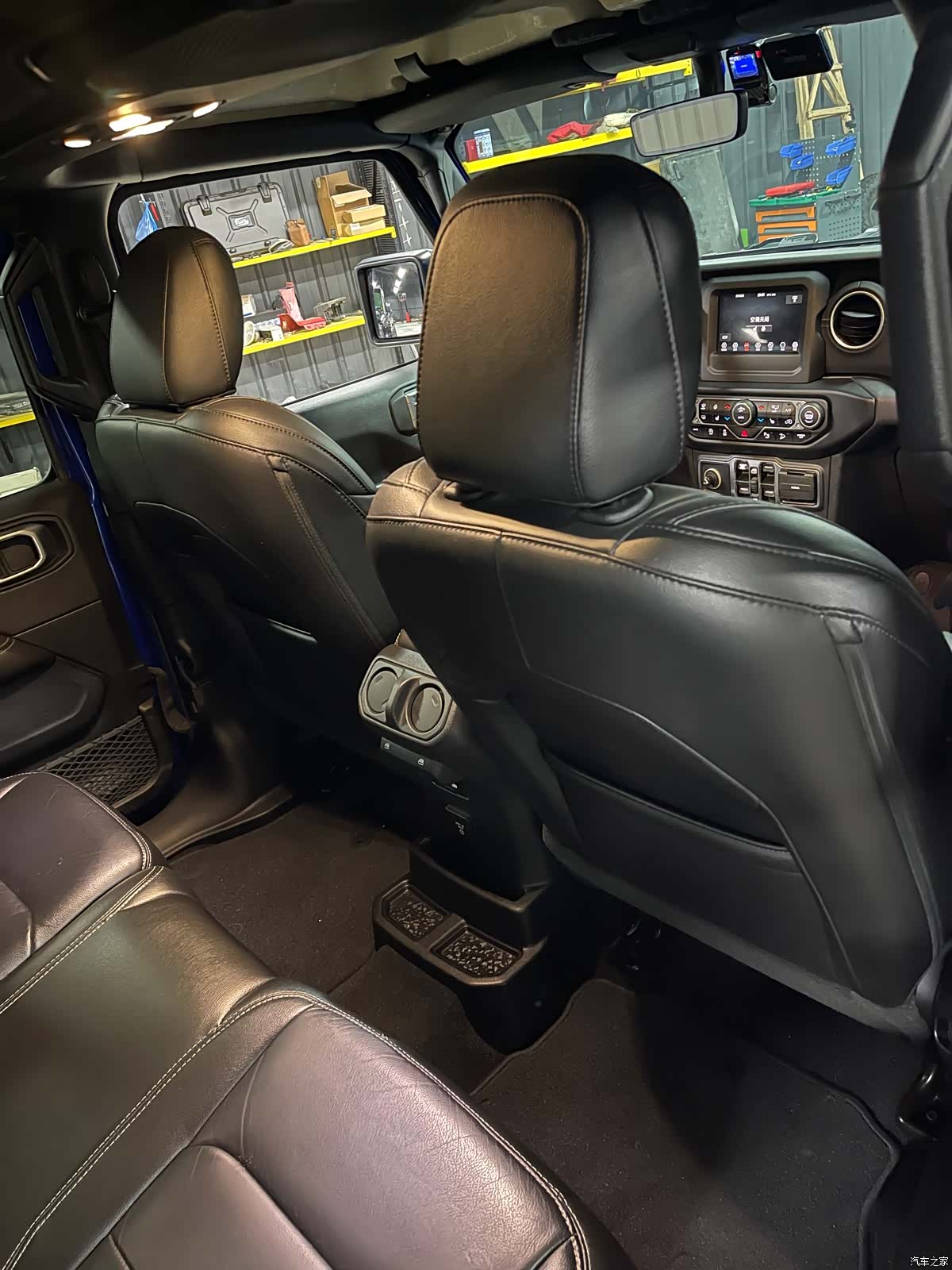 Jeep Wrangler, 2020 12