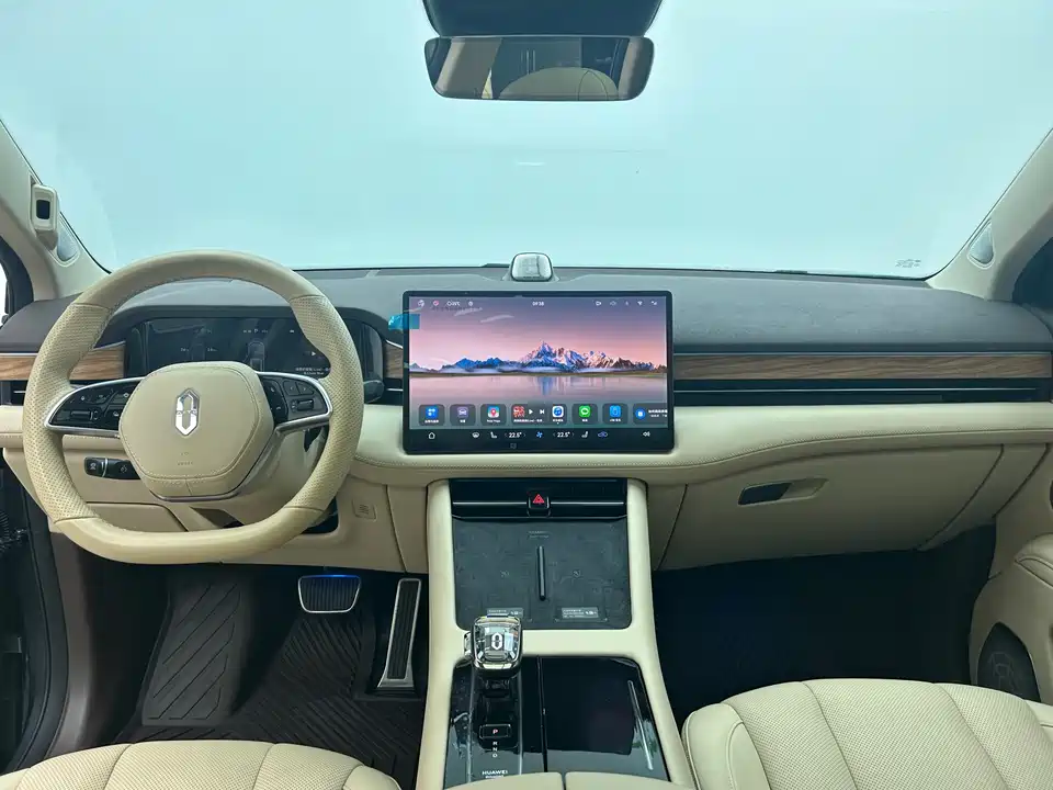 AITO Ask the world M7