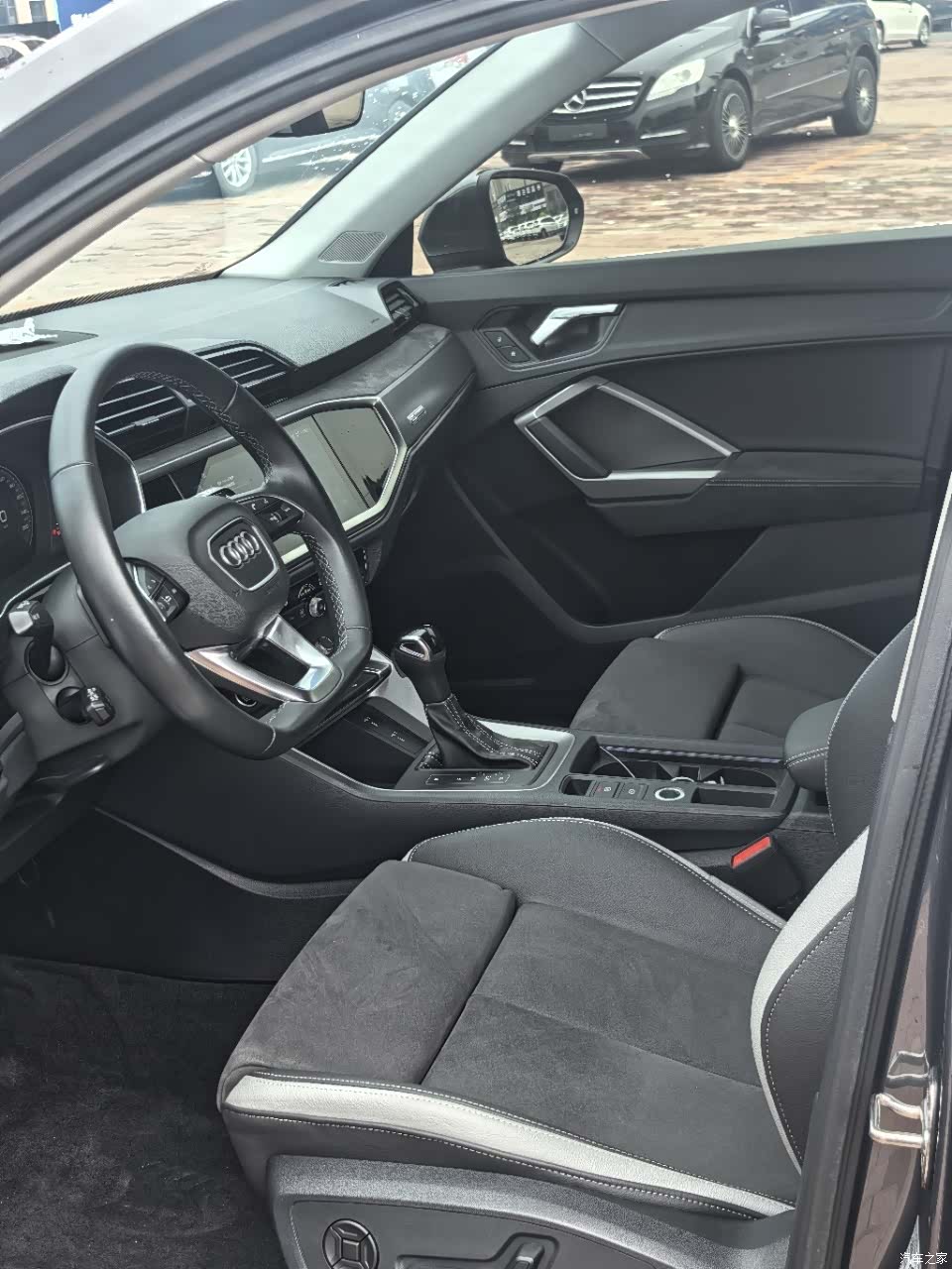 Audi Q3, 2022 7